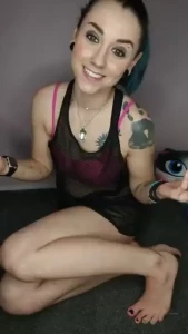 Pink and mesh video lt 3