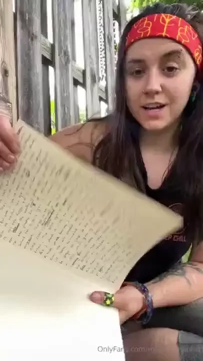 Story time okieee this is different than usual but i did get told 