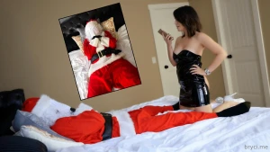 What do you do when santa fucks up and doesn t bring you presents you