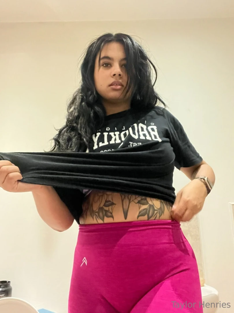 Enjoy a photo of my face like if you wanna see my tits 