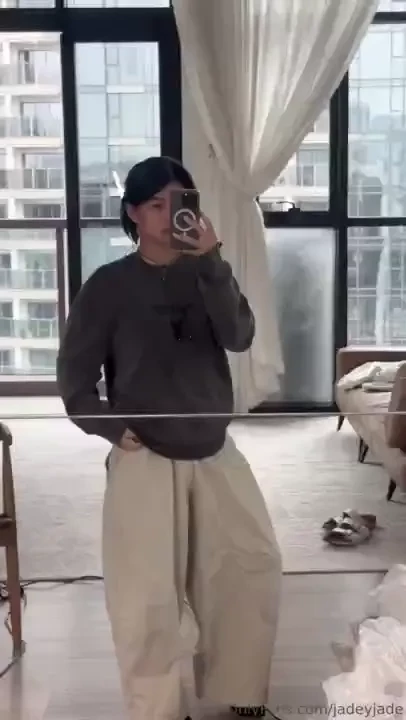 Imagine us tangled in sheets making each other moan dm me now 