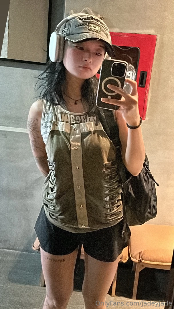 Life s too short to wear boring clothes part 18 