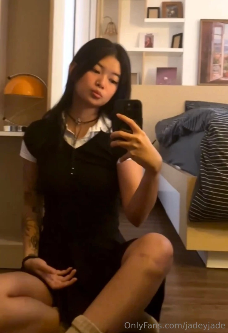 Me flirting i hate a lot of people but i don t hate you 