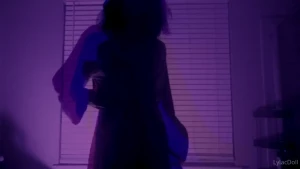 -- strobe warning -- new clips are on the way