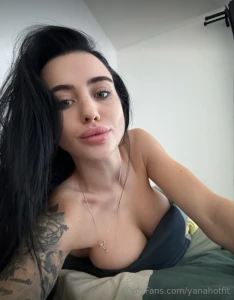 I was wondering how i could seduce you this morning