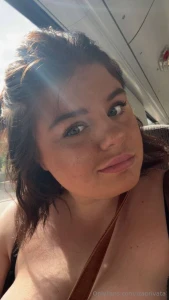 Har jag blivit brun likea bilden om du vill se mig dra ner kameran