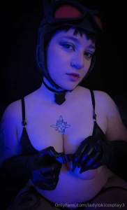 Are you ready to play with this catwoman full set sex oral and cum in part 6