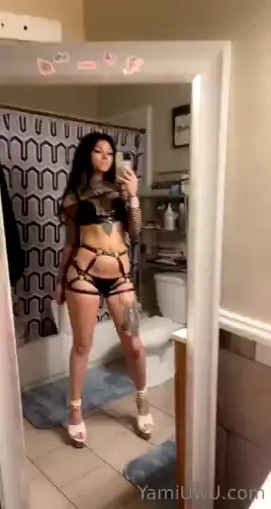 New body harness is cute do you like it 