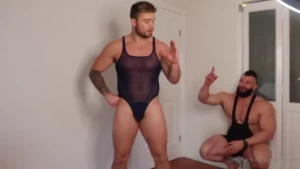 Who loves to wrestle want to see me take on shadesofsean take a guess