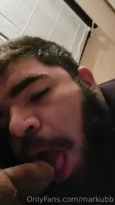 Me playfully sucking off bootyboi17 part 1 