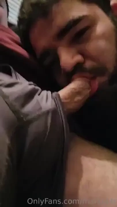 Me playfully sucking off bootyboi17 