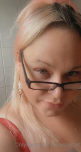 Oh the things that run through my mind tell me your desires