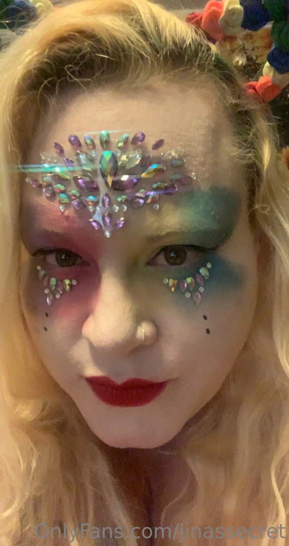 I m feeling playful halloween has always been my favorite holiday 