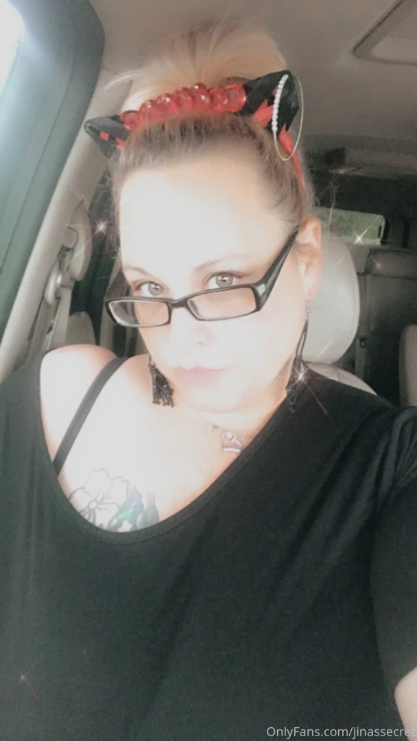 For your viewing pleasure part 17 