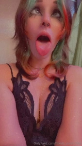 Heh just me recently did you wanna see a better view of picture 3 amp part 2