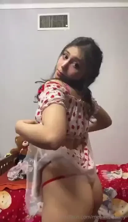 Dont look at the caption silly look at me 