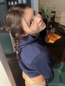 Would you rather eat pizza or me