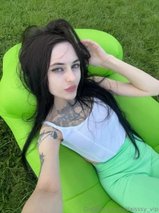 Green means go so come get lost in me