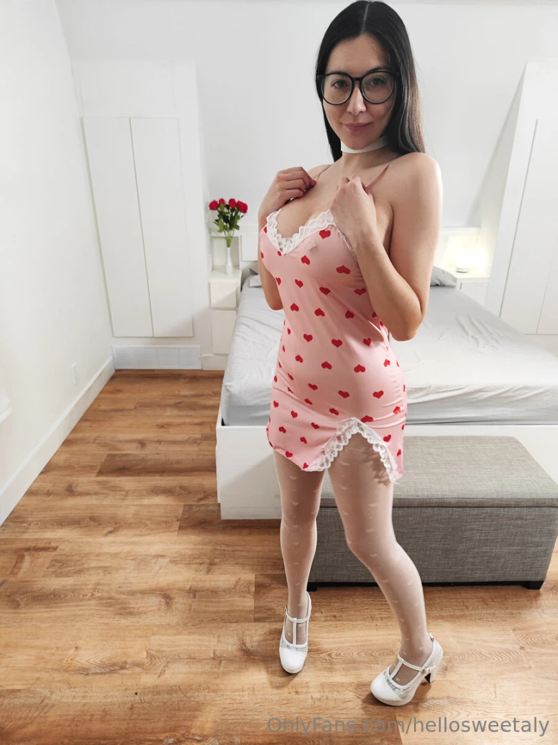 Happy valentine s day 1087 - pink dress with white patterned pantyhose part 12 