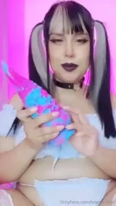 Do you want to see me using my tentacle videos only part 1