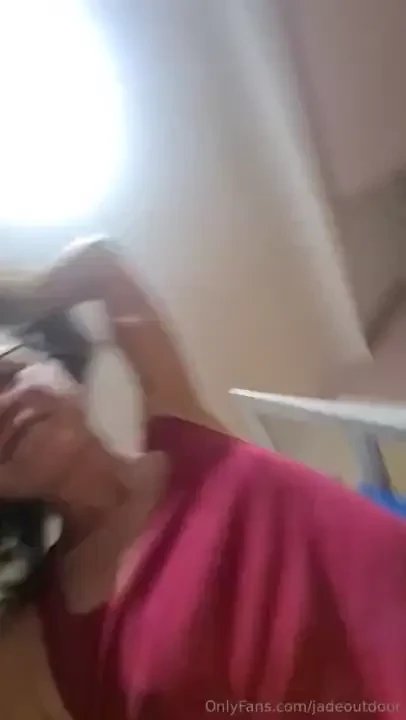 Short vid of the day wanna lick it 