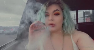 Let s smoke and fuck