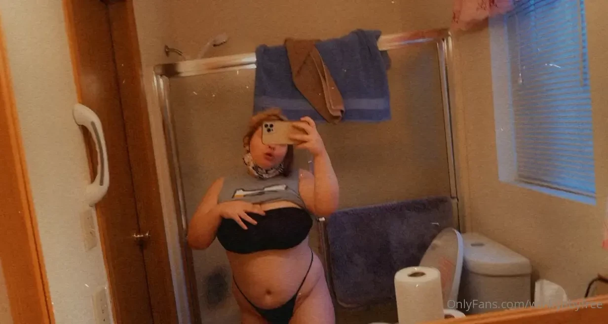 A lil sneaky peak at work 