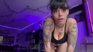 Hehe some silliness to start your friday dont forget friday freebie