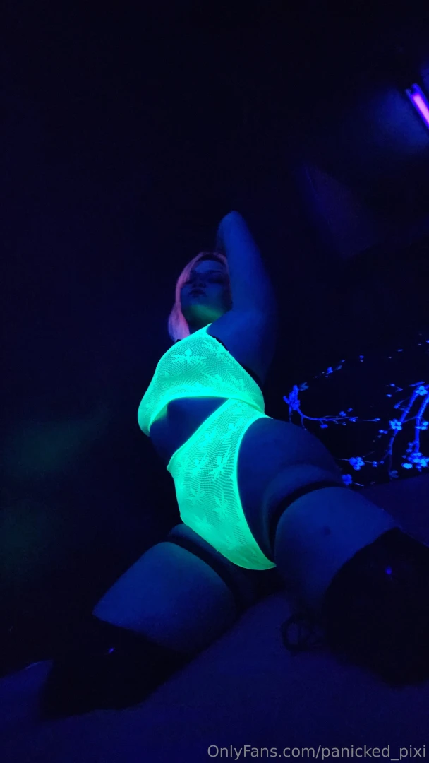 Hello darling my name is pixi and if you ve ever wanted to buy a dance part 1 