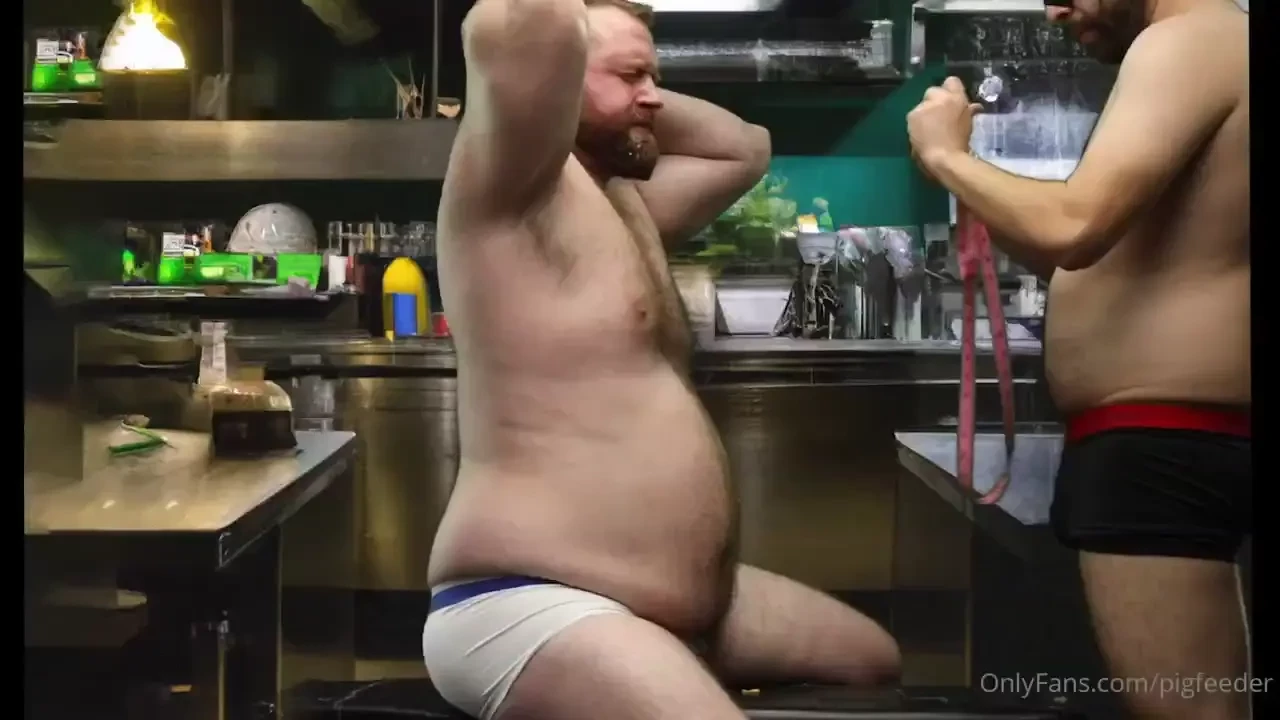 After the shakes and burgers i need to make sure xjock585 finished up 