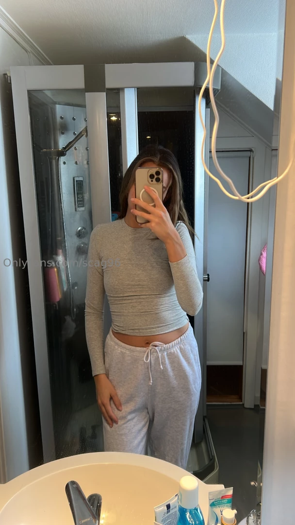 Sorry for the bad update you guys been laying in bed all weekend with 