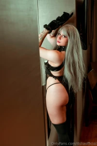 What s the first thing that you notice when u look at me first time part 2