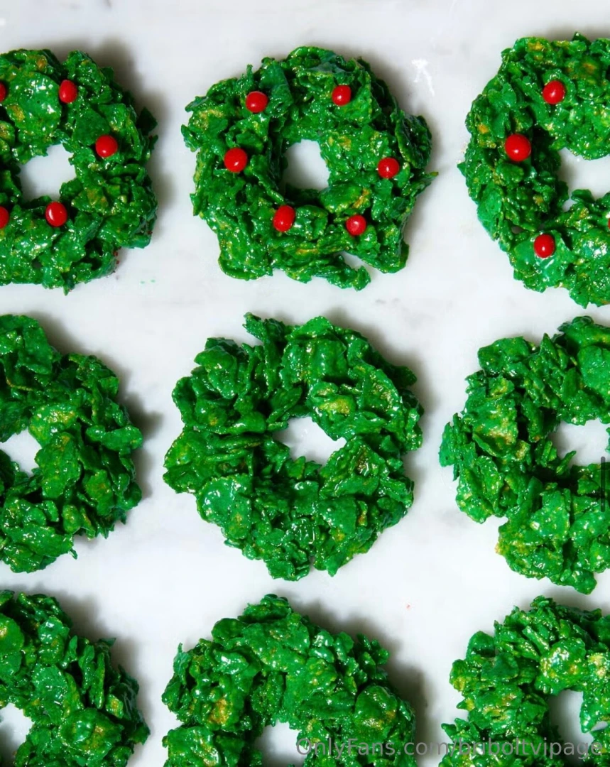 Which one should i make i ll post pics after i m done part 2 