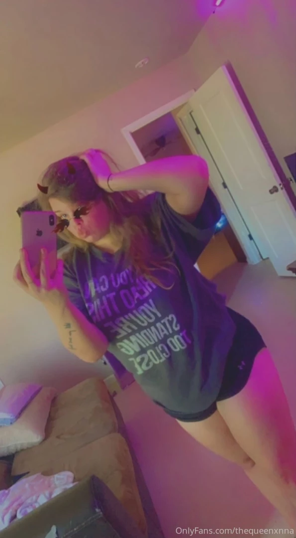 I just wanna be spoiled who wants to spend some money on some new 