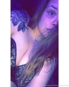 Just a couple pictures to throw here for you