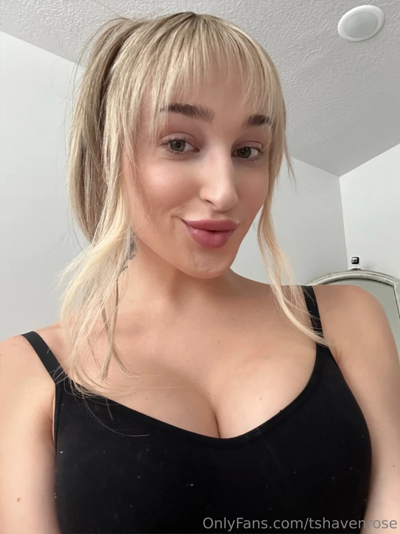 Make sure your auto renew is set to on like this post unlock anything 