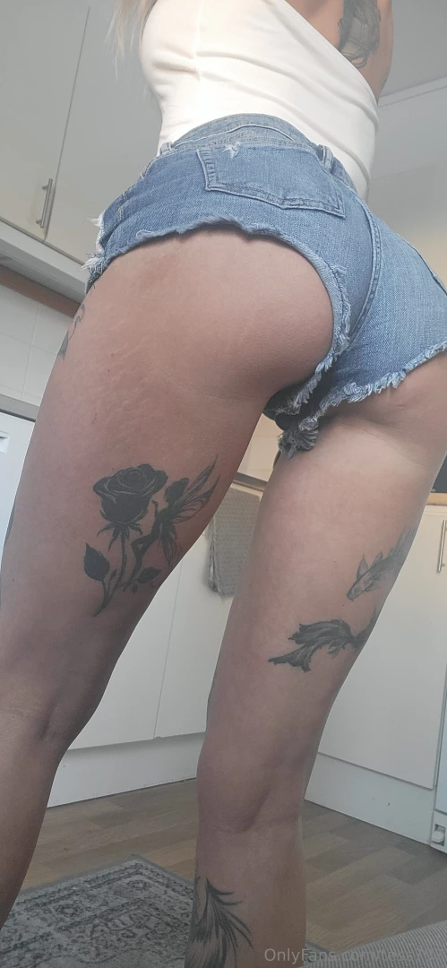 Har varit olydig idag s ge mig smisk 