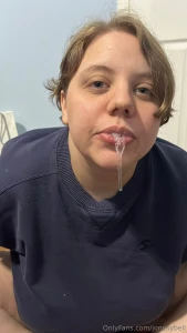 Coating my feetsies in spit and rubbing it in