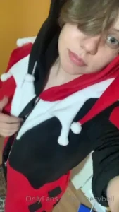 I have a little obsession with harley quinn but i do just love outfits