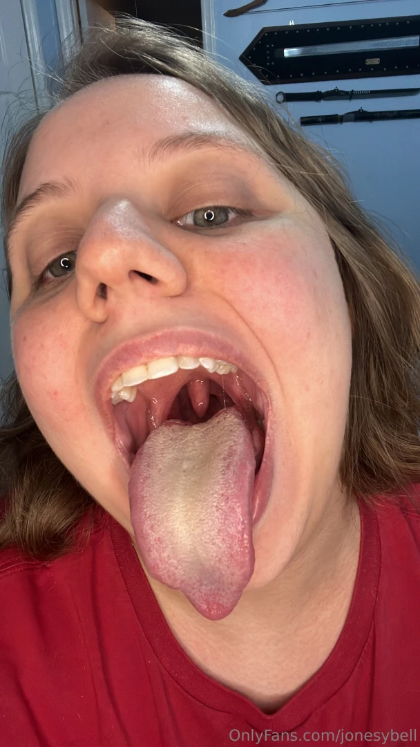 Tonsils check up how do they look i added in some really deep in the 