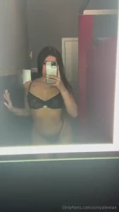 Onlyalexiax part 1
