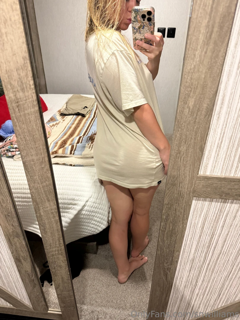 Why would i wear pants around the house when my ass looks this good 