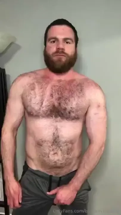 Flexing and playing with myself after the gym no cum shot 