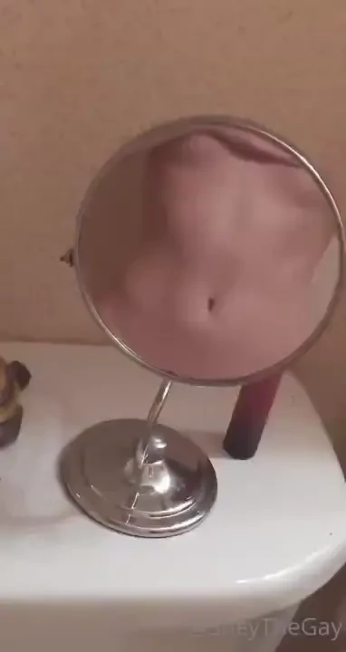 Serving you up some body-ody-ody through a mirrors view in my bathroom 
