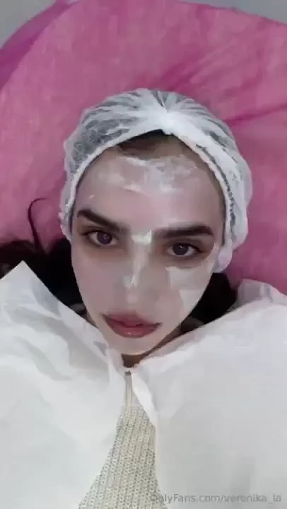 Going to a cosmetologist is an important step in caring for your skin 