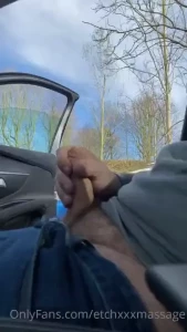 Went for a drive and got a nice load down my throat from this hot dad