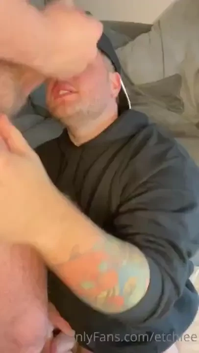 Look how much i cum having his dick in my mouth 