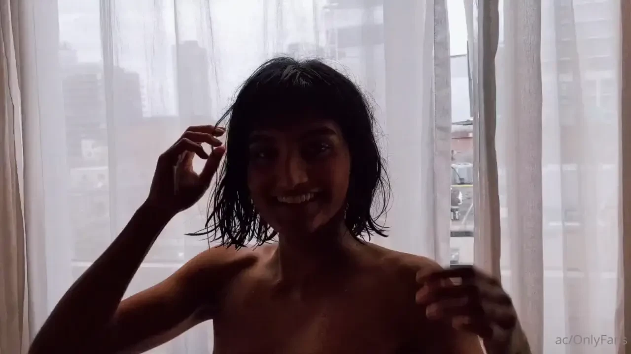 Finally got this little bts from a shoot in 2019 thought you guys 