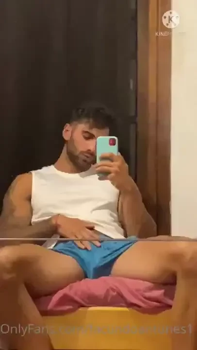 Dicen que si es frente al espejo da m s morbo no uff solo los que son 