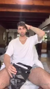 Probando un masturbador por primera vez ustedes saben que yo prefiero